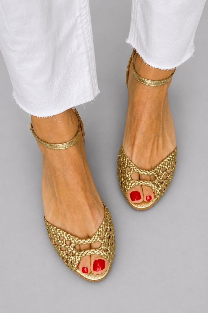Isadora™ | Golden Woven Sandals