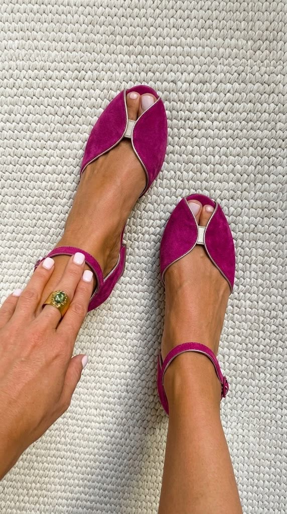 Olivia™ | Elegant Sage Green Sandals